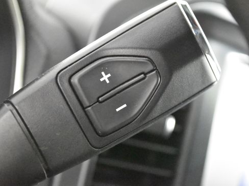 Used 2022 Ford F150 XLT image 25