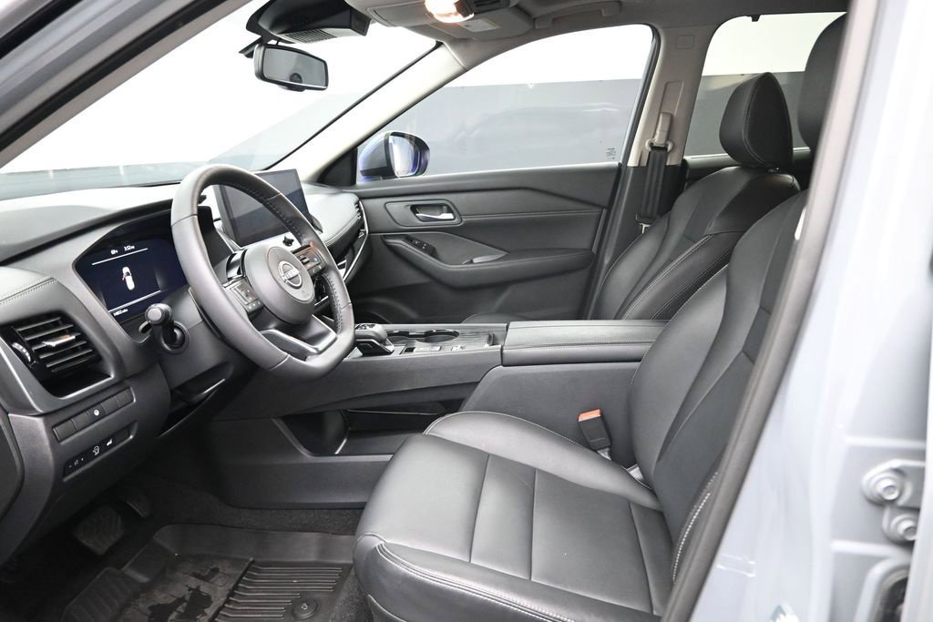 Used 2024 Nissan Rogue SL w/ SL Premium Package FWD image 22