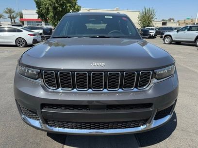 New 2025 Jeep Grand Cherokee L Limited w/ Trailer Tow Package