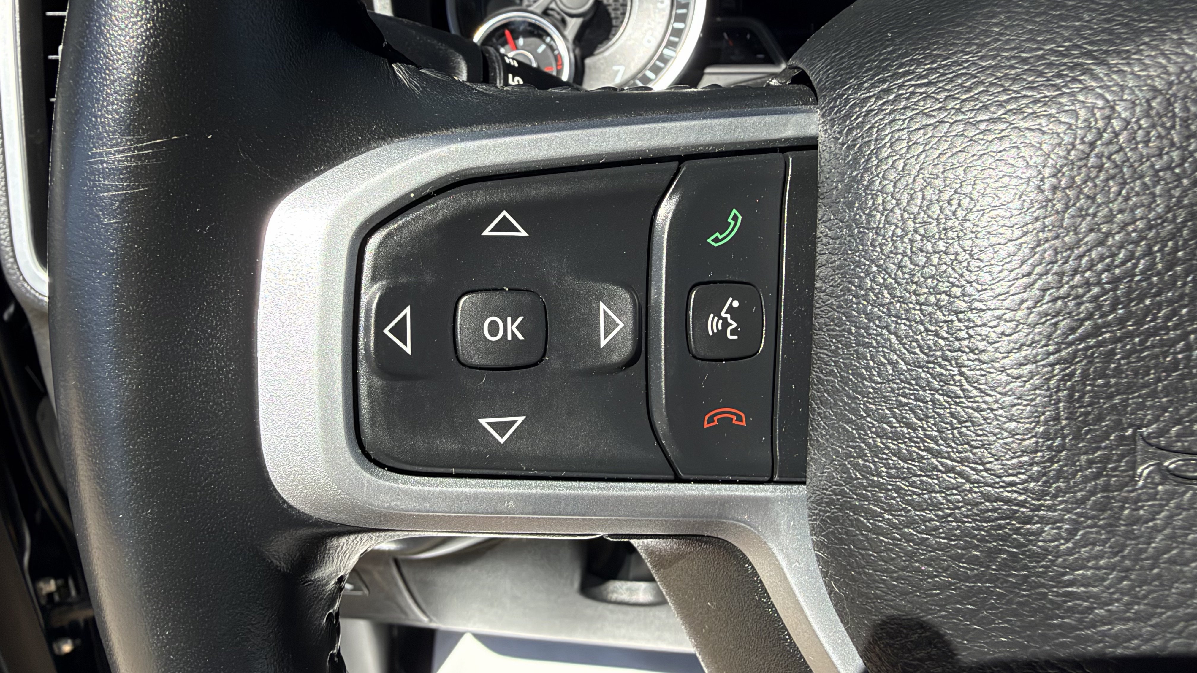 Used 2022 RAM 1500 Big Horn AWD/4WD image 21