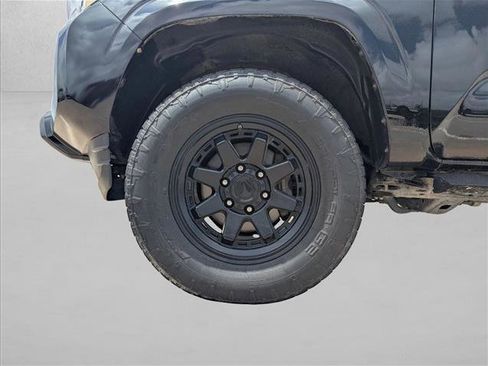 Used 2023 Toyota Tacoma SR image 21
