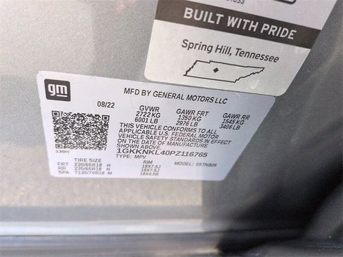 Used 2023 GMC Acadia SLE w/ Driver Convenience Package image 13