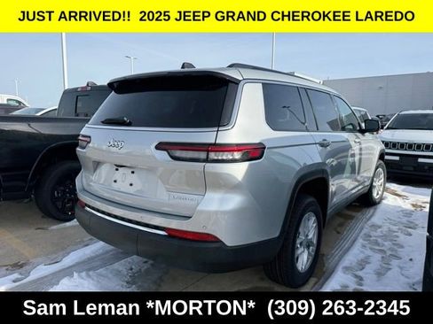 New 2025 Jeep Grand Cherokee L Laredo w/ Luxury Tech Group I image 9