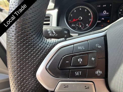Used 2021 Volkswagen Atlas Cross Sport SE w/ V6 Towing Package FWD image 30
