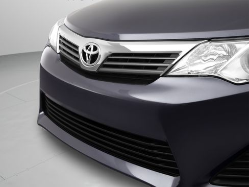 Used 2012 Toyota Camry SE FWD image 54
