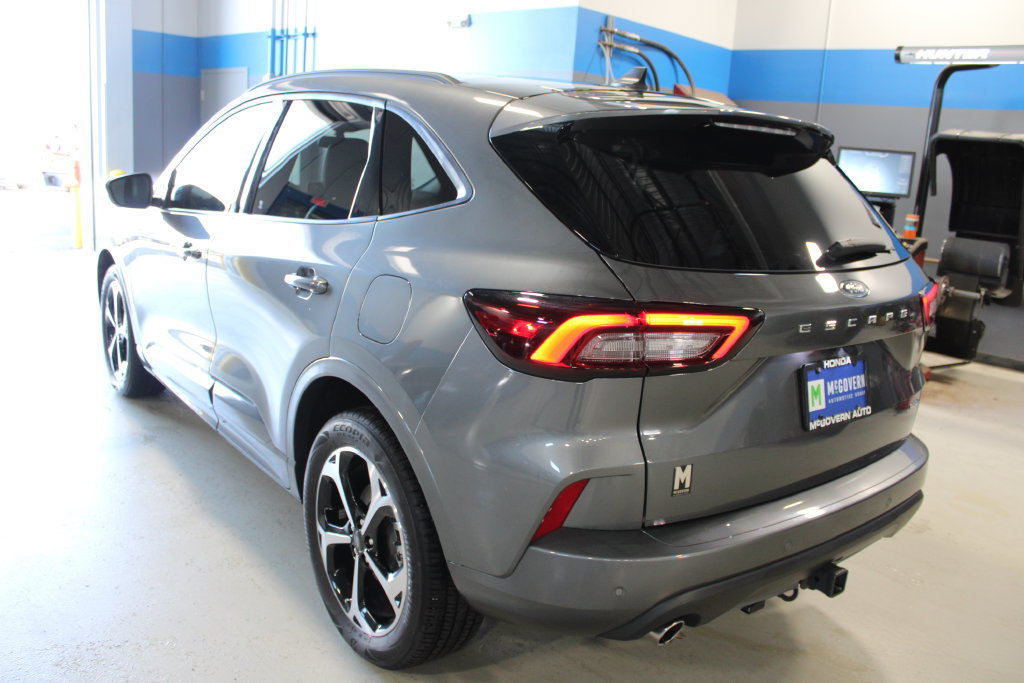 Used 2023 Ford Escape ST-Line Select w/ Tech Pack #2 AWD/4WD image 23