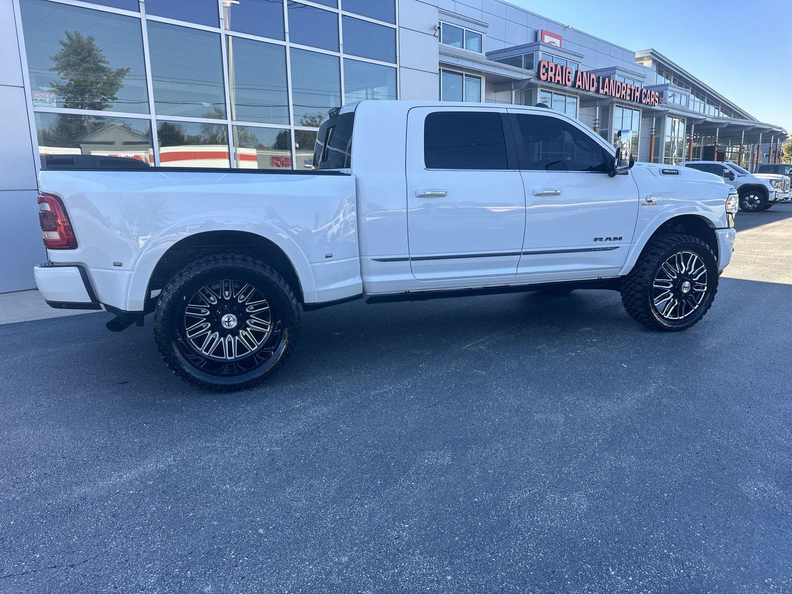 Used 2020 RAM 3500 Limited AWD/4WD image 30