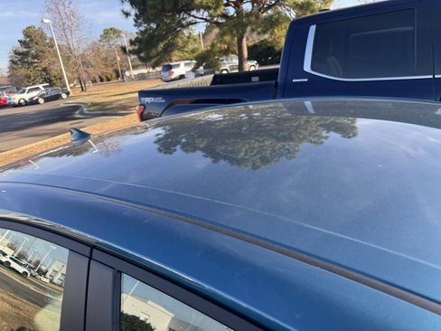 Certified 2025 Toyota Camry SE image 3