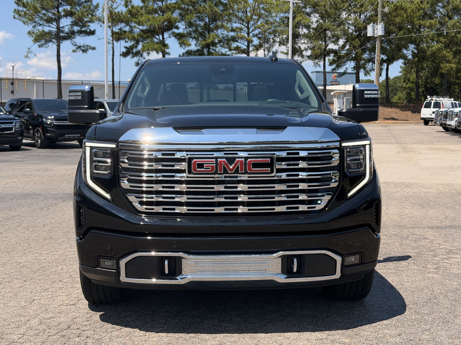 Used 2026 GMC Sierra 1500 Denali w/ Denali Reserve Package AWD/4WD image 40