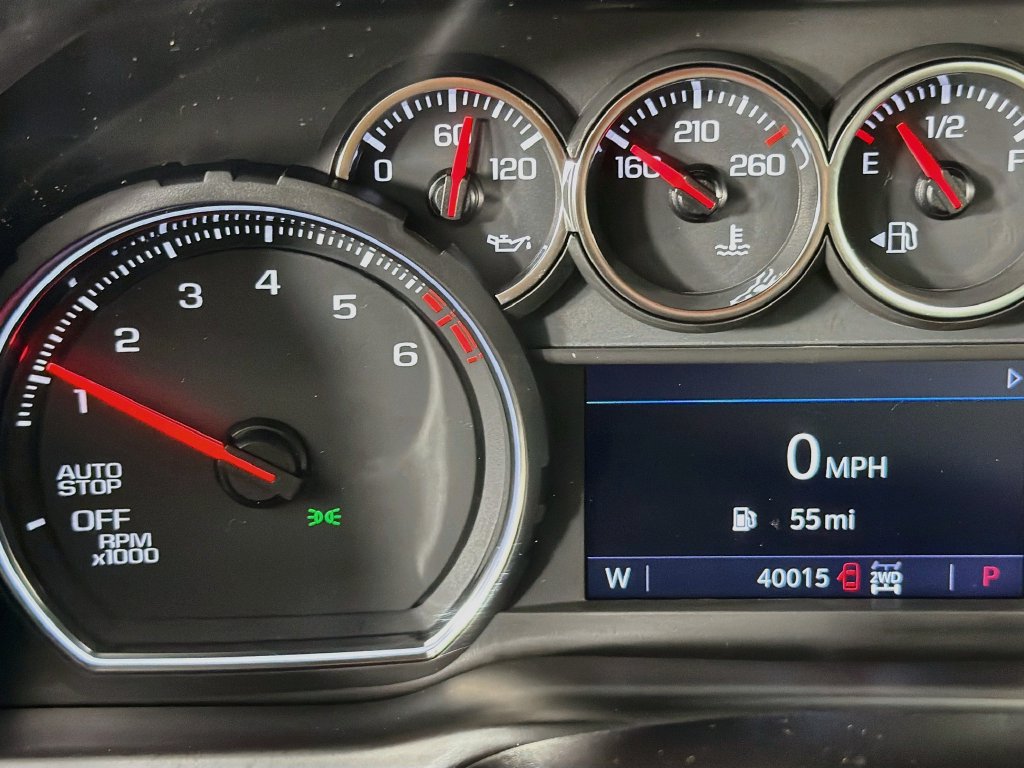 Used 2021 Chevrolet Silverado 1500 LT Trail Boss w/ Bed Protection Package AWD/4WD image 13
