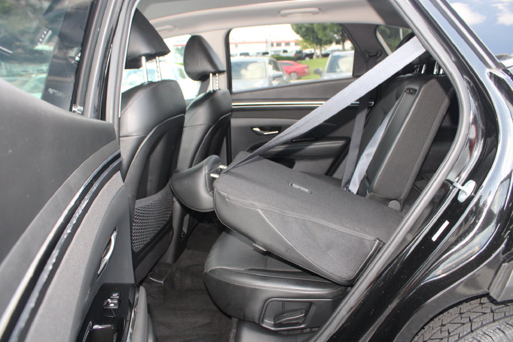 Used 2024 Hyundai Tucson Limited AWD/4WD image 16