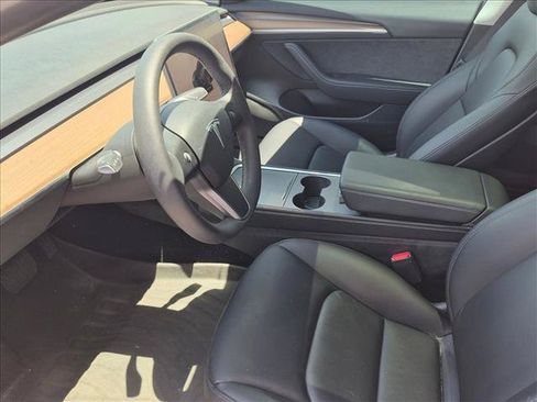 Used 2022 Tesla Model 3 Long Range AWD/4WD image 13