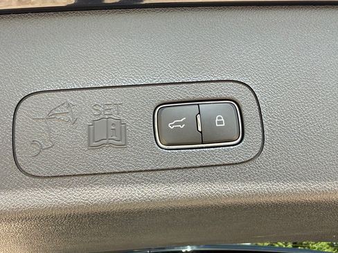 Used 2026 Lincoln Aviator Black Label w/ Jet Appearance Package AWD/4WD image 18