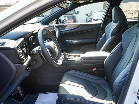 New 2026 Lexus NX 350h F Sport AWD/4WD image 17