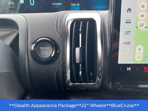 New 2026 Ford Expedition Platinum w/ Stealth Appearance Package image 18