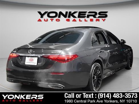 Used 2023 Mercedes-Benz S 500 4MATIC w/ AMG Line image 5