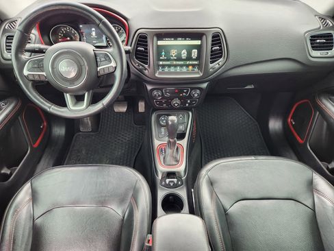 Used 2018 Jeep Compass Trailhawk w/ Leather Interior Group image 26