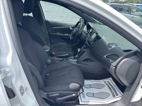 Used 2013 Dodge Dart Limited FWD image 23