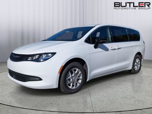 New 2026 Chrysler Voyager LX FWD image 1
