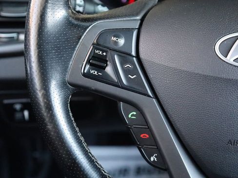 Used 2016 Hyundai Veloster Turbo image 26