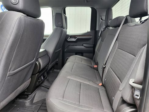 Used 2023 GMC Sierra 1500 Elevation image 14