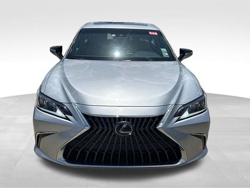 Used 2022 Lexus ES 350 w/ Premium Package image 2