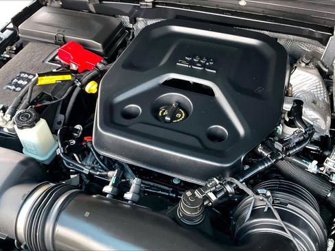 Used 2025 Jeep Wrangler Unlimited Rubicon image 29