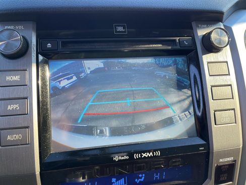 Used 2016 Toyota Tundra Limited image 30