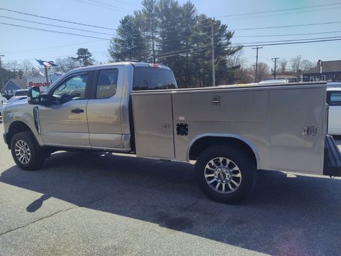 Used 2023 Ford F250 XL w/ Snow Plow Prep Package image 5