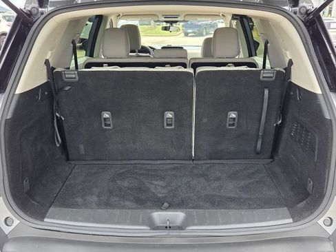 Used 2024 Nissan Pathfinder SV AWD/4WD image 13