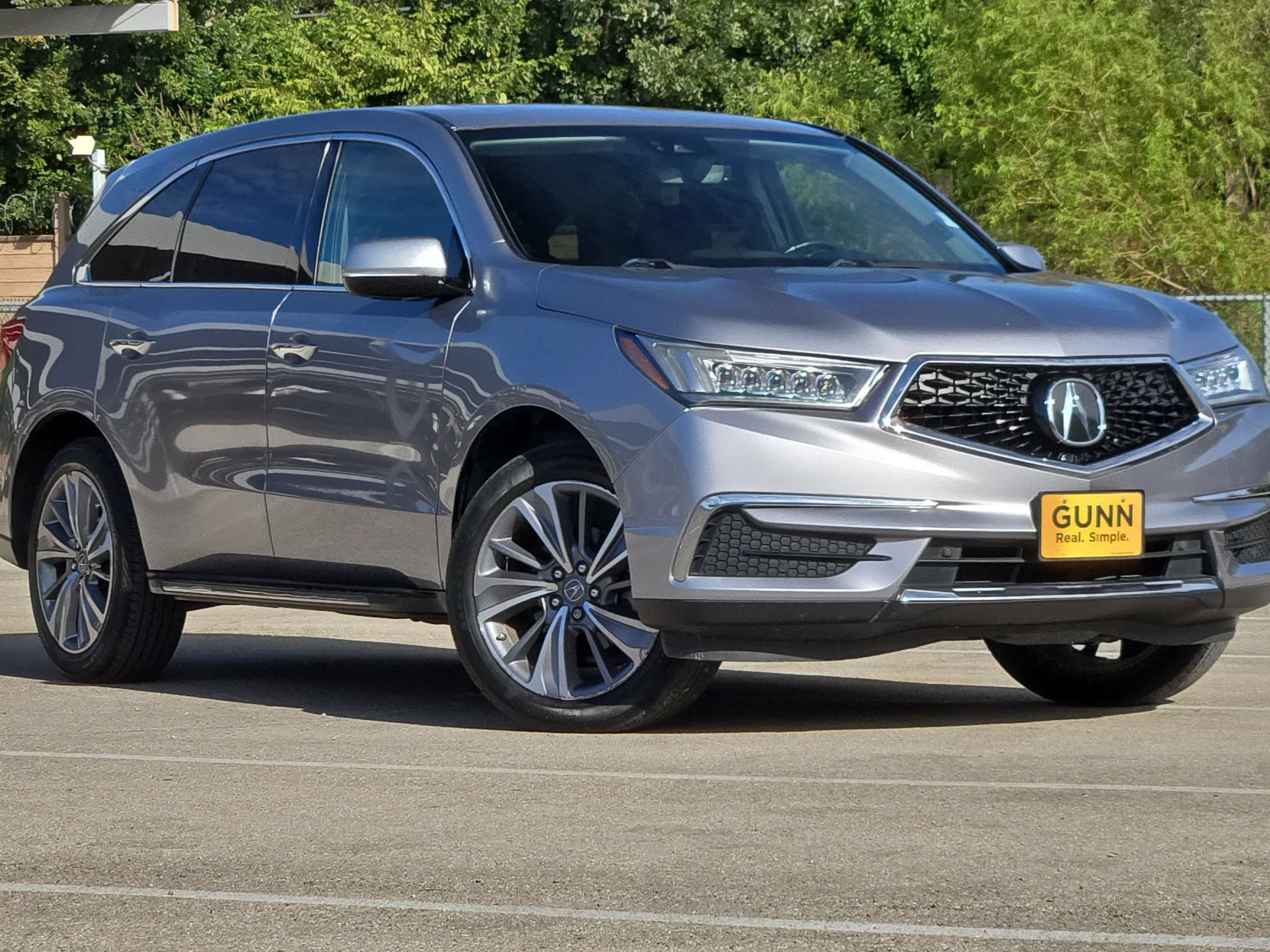 Used 2017 Acura MDX w/ Technology Package FWD image 1