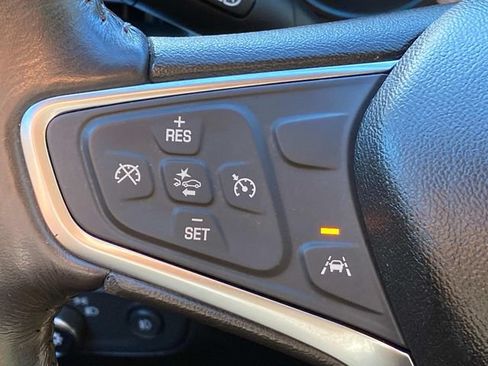 Used 2020 Chevrolet Equinox LT w/ Midnight Edition AWD/4WD image 21