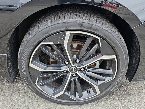 Certified 2023 Nissan Altima 2.5 SR w/ SR Premium Package image 8