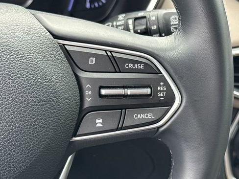 Used 2019 Hyundai Santa Fe SEL image 25