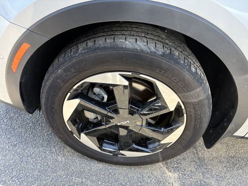 Used 2025 Kia Sorento SX Prestige AWD/4WD image 5