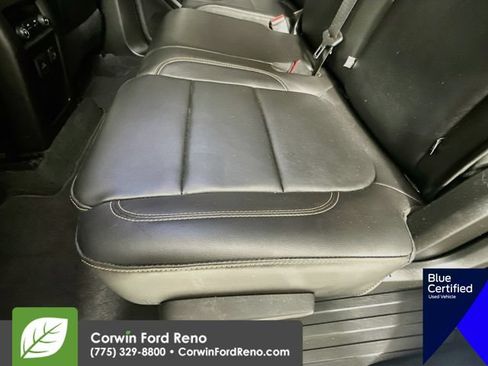Used 2020 Chevrolet Traverse LT w/ LT Premium Package FWD image 27