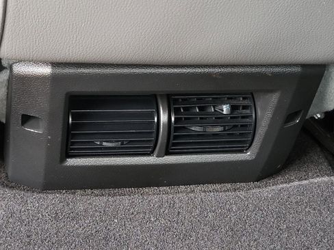 Used 2013 RAM 2500 Tradesman w/ Chrome Appearance Group RWD image 19