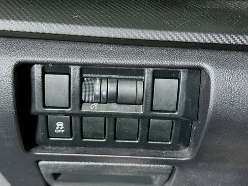 Used 2020 Subaru Impreza 2.0i image 17