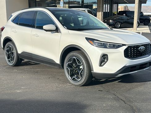New 2026 Ford Escape Platinum w/ Premium Technology Package AWD/4WD image 1