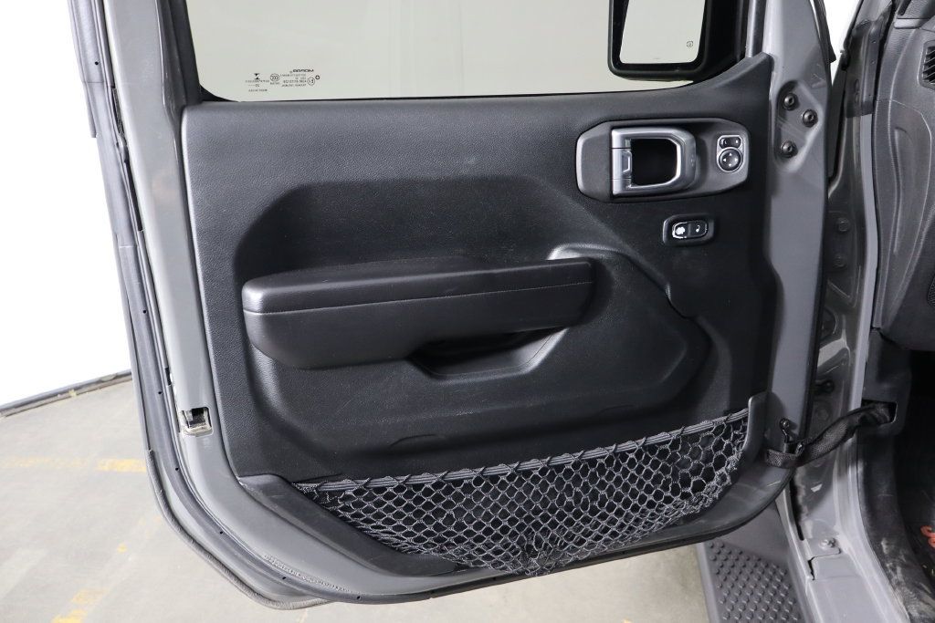 Used 2021 Jeep Wrangler Unlimited Sport w/ Sun And Sound Package AWD/4WD image 19