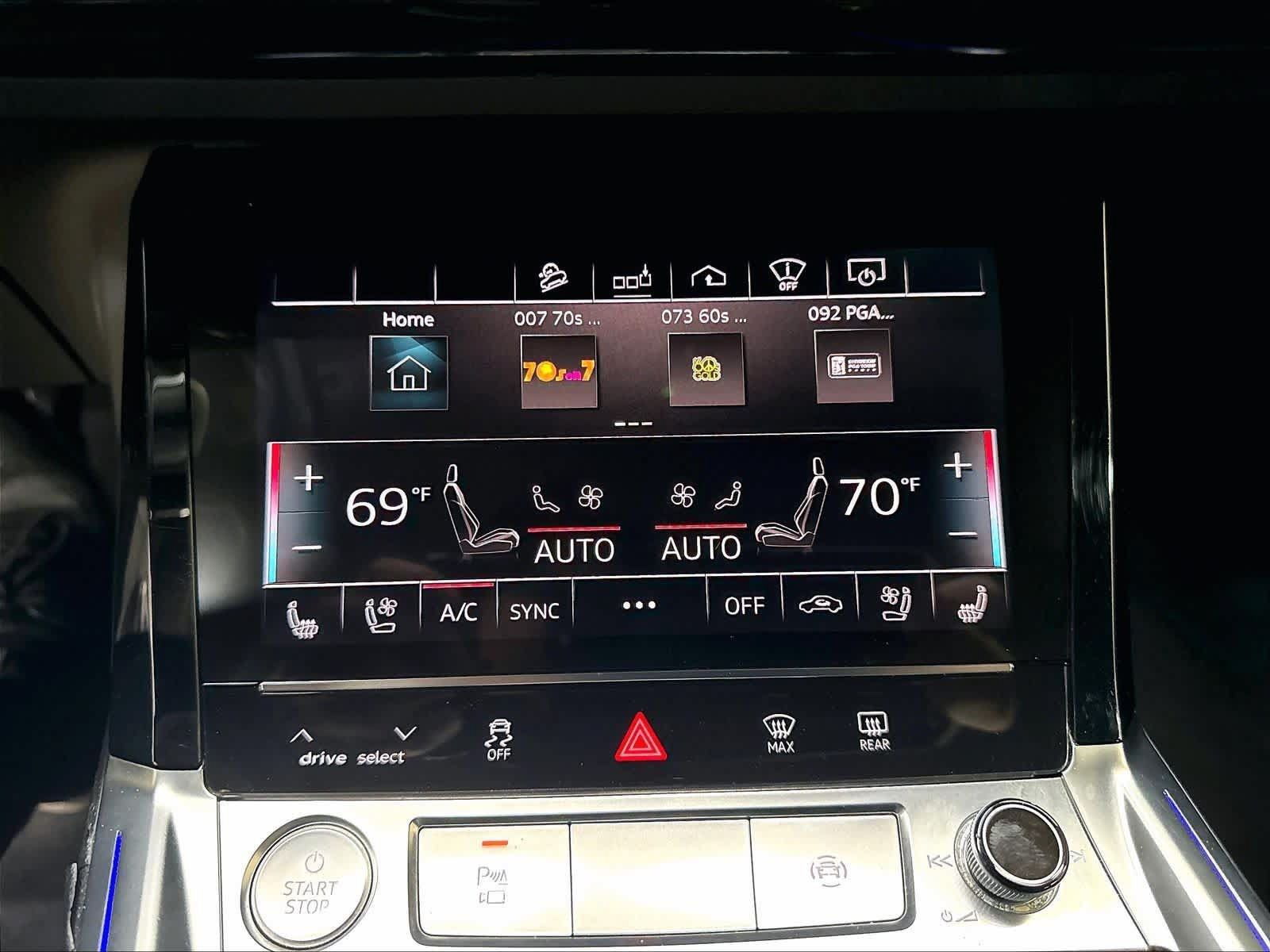Used 2019 Audi e-tron Prestige w/ Prestige Package AWD/4WD image 35