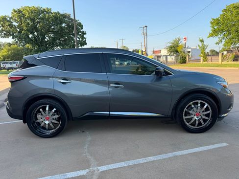 Used 2017 Nissan Murano Platinum w/ Platinum Technology Package FWD image 4