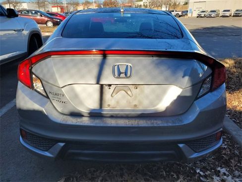 Used 2018 Honda Civic EX-T image 8