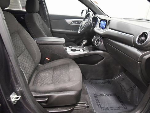 Used 2021 Chevrolet Blazer LT w/ LPO, Black Accent Package image 19
