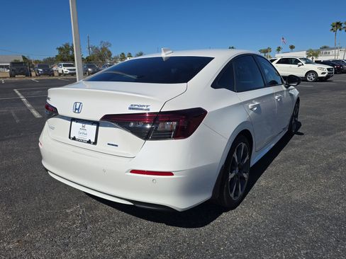 Certified 2025 Honda Civic Sport Touring image 4