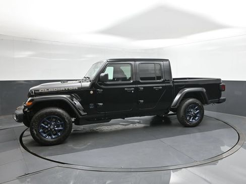 New 2026 Jeep Gladiator Sport AWD/4WD image 30