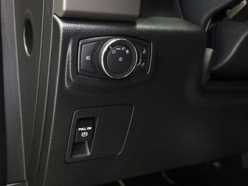 Used 2021 Ford Expedition XLT AWD/4WD image 14