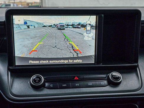 Used 2023 Ford Maverick XL image 17