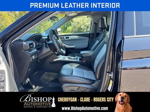 Used 2022 Ford Explorer XLT w/ Equipment Group 202A AWD/4WD image 6