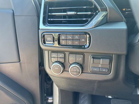 New 2026 GMC Yukon XL Elevation w/ Elevation Premium Package AWD/4WD image 35